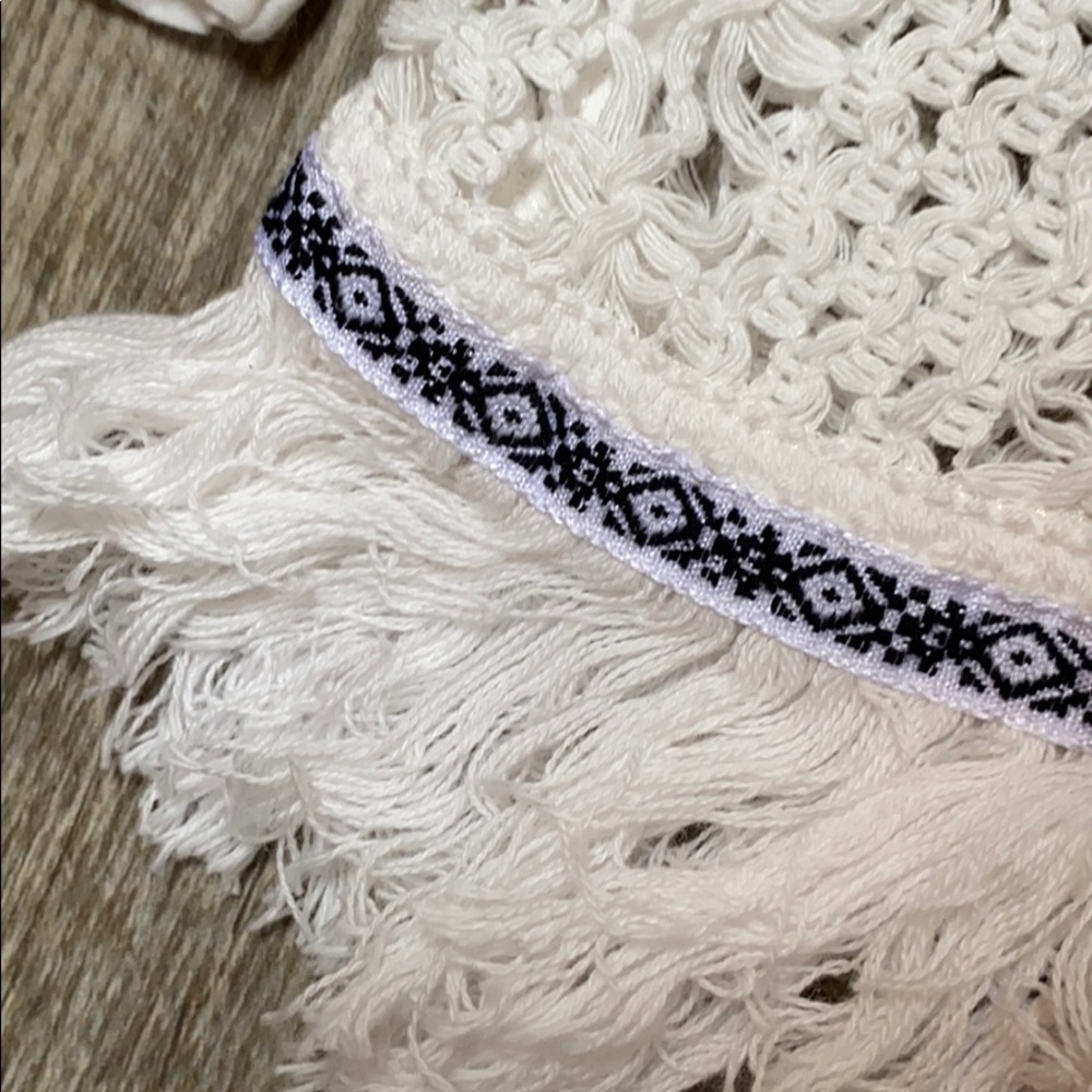 Joe Fresh Pullover - Picture 3 of 5